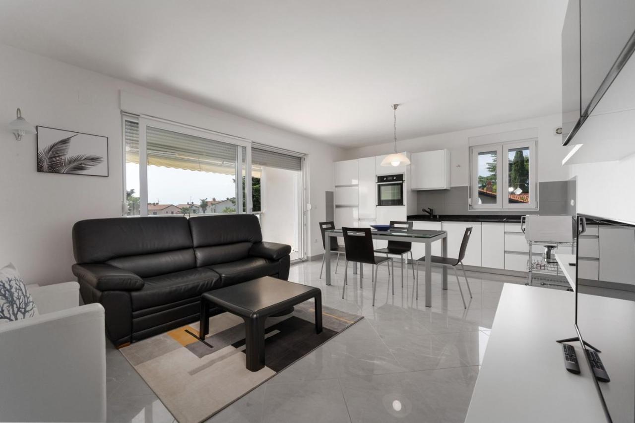 Apartment Sky By Seeadria Agency Novigrad Istria Buitenkant foto