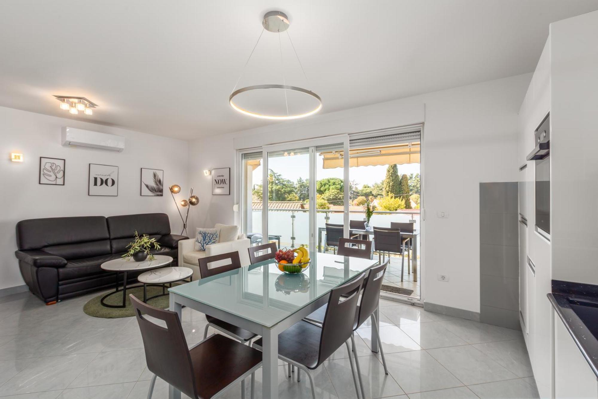 Apartment Sky By Seeadria Agency Novigrad Istria Buitenkant foto
